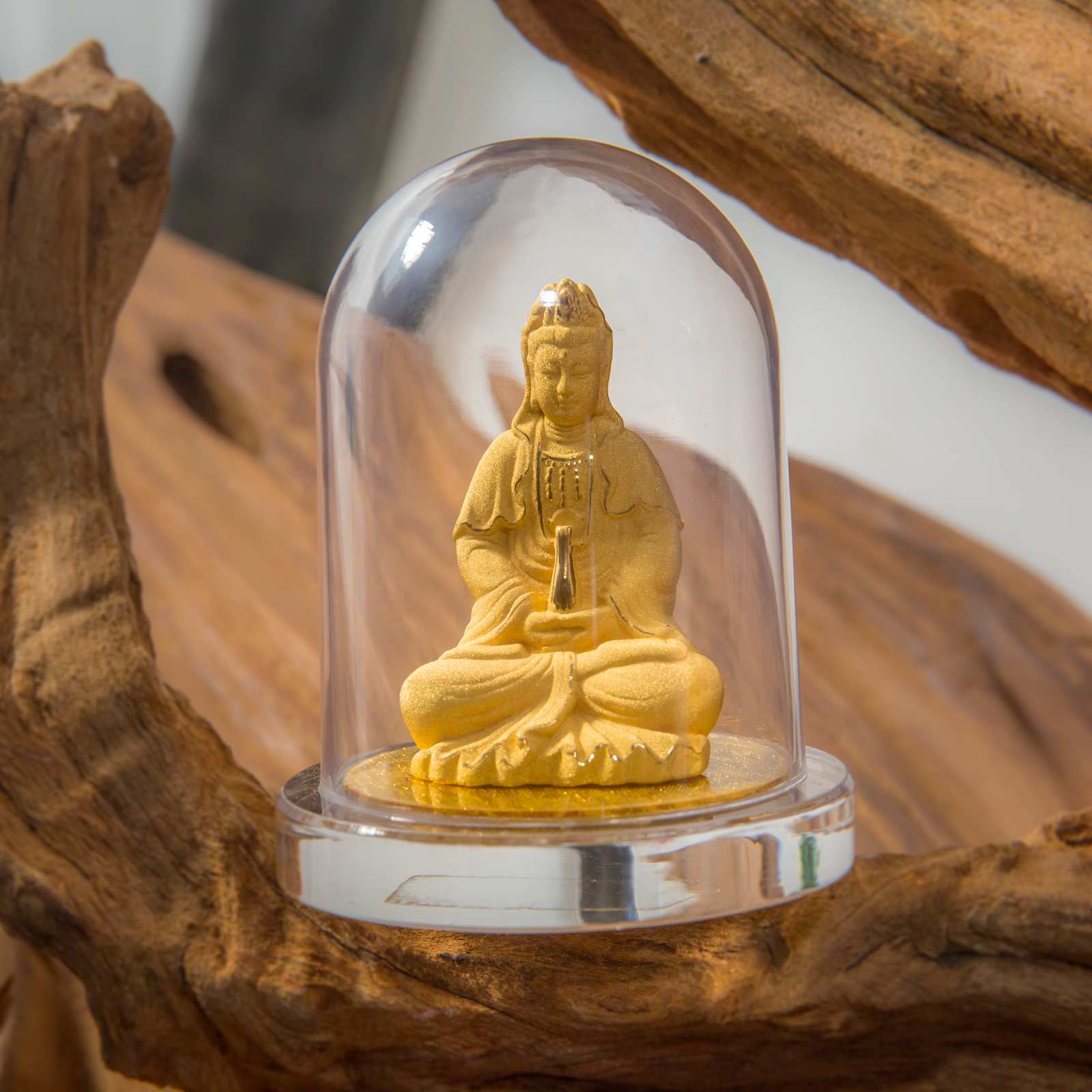 Phật Quan Thế Âm Bồ Tát cho tuổi Mùi